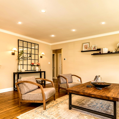 Switching to LED: Bright Savings & Sustainability 🌿